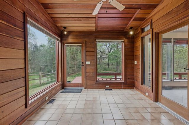 1909 N Mistletoe Lane, Edmond, OK 73034