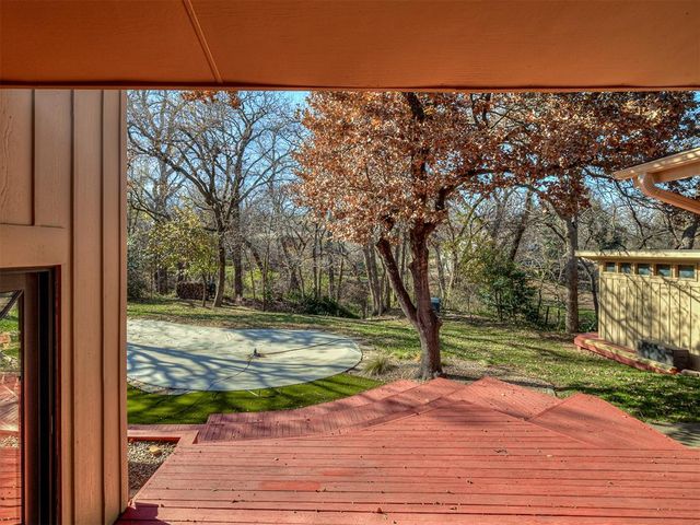 1909 N Mistletoe Lane, Edmond, OK 73034