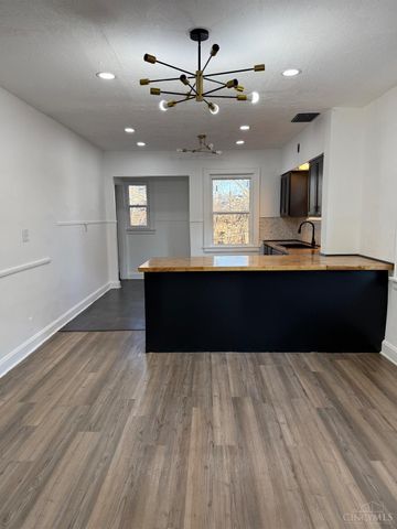 1100 Carolina Avenue, Cincinnati, OH 45237