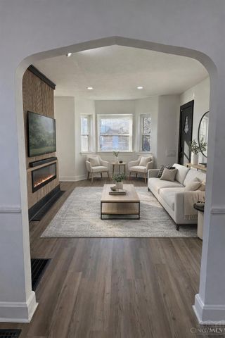 1100 Carolina Avenue, Cincinnati, OH 45237