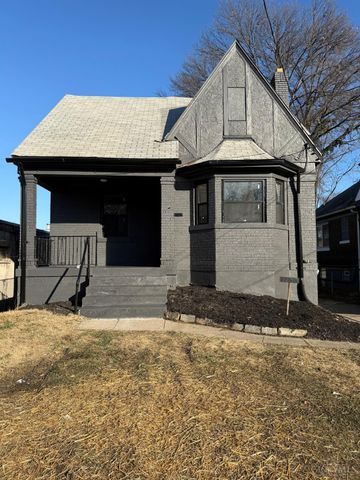 1100 Carolina Avenue, Cincinnati, OH 45237