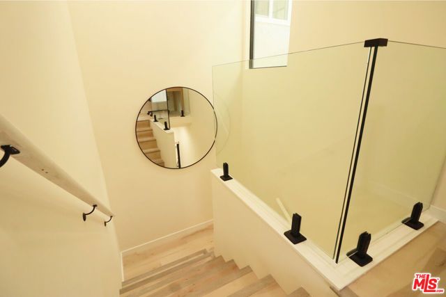 9024 Phyllis Avenue D, West Hollywood, CA 90069