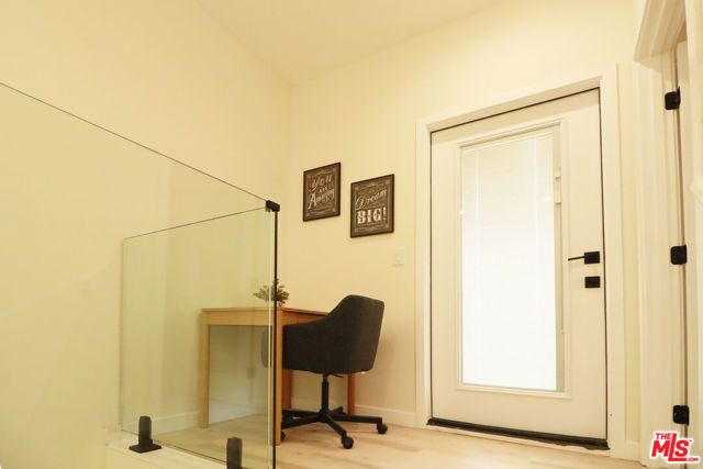 9024 Phyllis Avenue D, West Hollywood, CA 90069