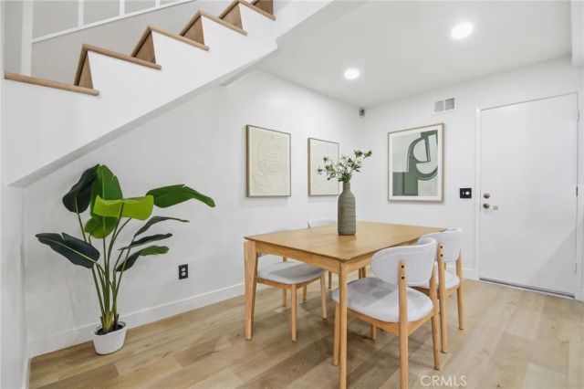 3342 Elm Avenue 26, Long Beach, CA 90807