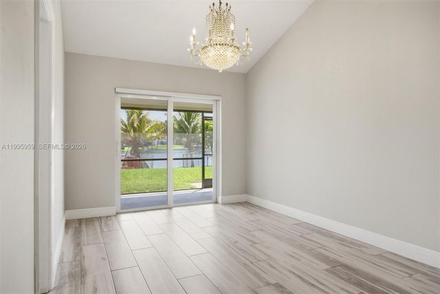 8230 SW 55th Ct, Davie, FL 33328