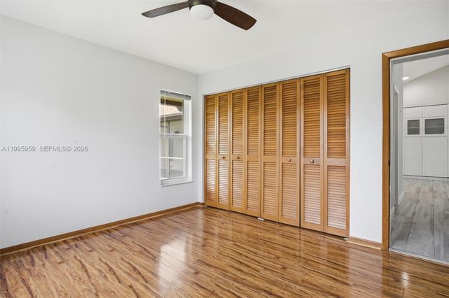 8230 SW 55th Ct, Davie, FL 33328