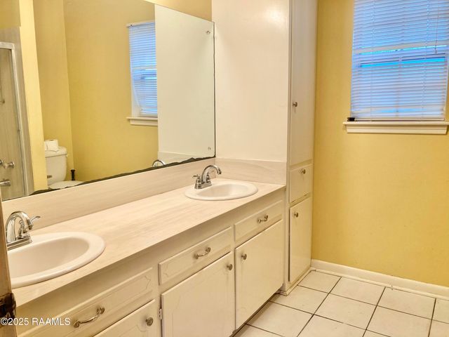 416 Orangewood Drive, Lafayette, LA 70503