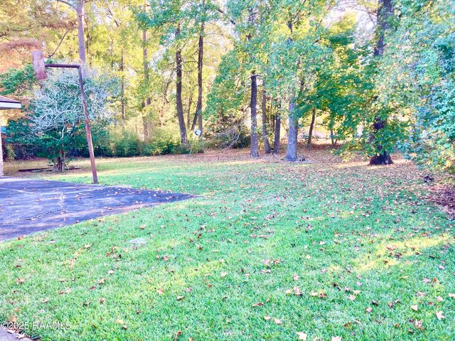 416 Orangewood Drive, Lafayette, LA 70503