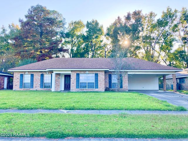 416 Orangewood Drive, Lafayette, LA 70503