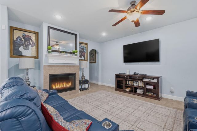 403 Laurel Timbers Drive, Houston, TX 77339