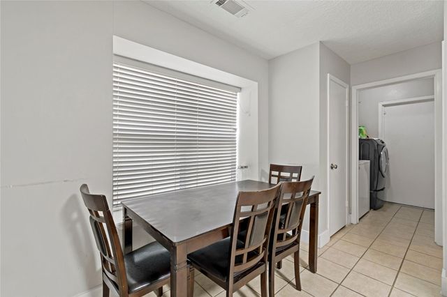 1910 E Navaho Trail, Katy, TX 77449