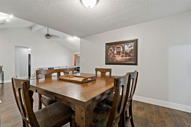 1910 E Navaho Trail, Katy, TX 77449