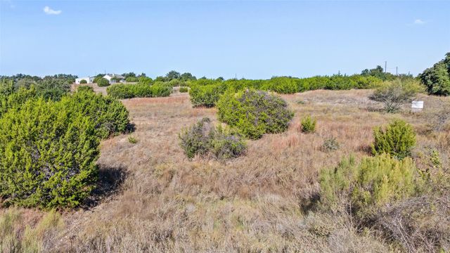 386 Appaloosa RUN, Johnson City, TX 78663
