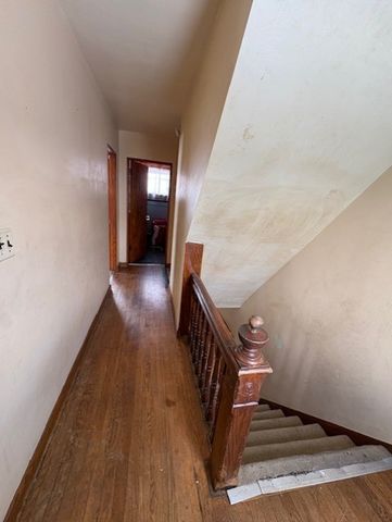 408 Franklin Ave, Ellwood City, PA 16117