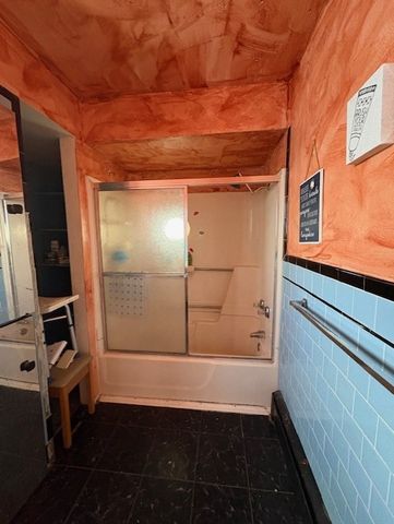 408 Franklin Ave, Ellwood City, PA 16117