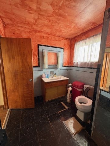 408 Franklin Ave, Ellwood City, PA 16117