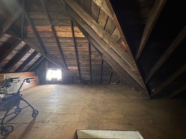 408 Franklin Ave, Ellwood City, PA 16117