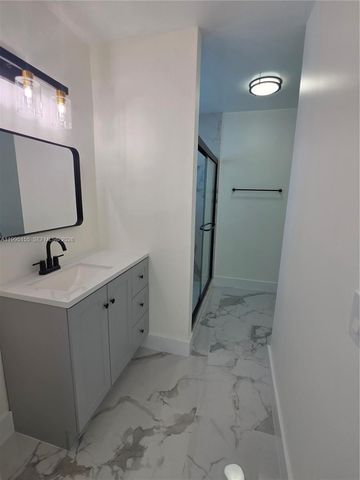 443 NW 23rd Pl 0, Miami, FL 33125