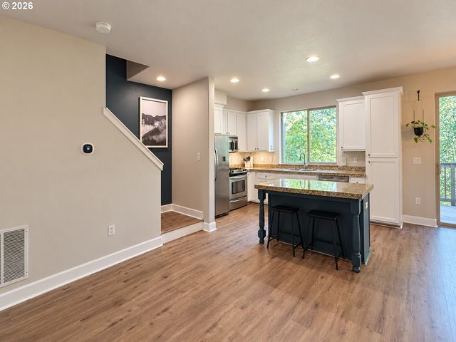 1979 Ne 48TH Way 7C, Hillsboro, OR 97124