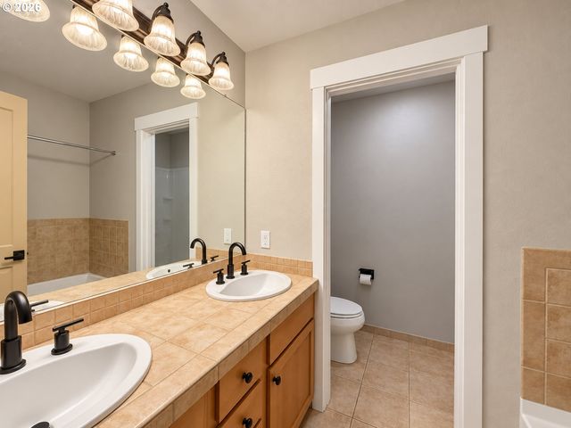 1979 Ne 48TH Way 7C, Hillsboro, OR 97124