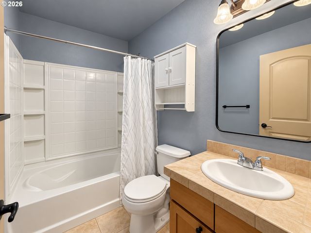 1979 Ne 48TH Way 7C, Hillsboro, OR 97124