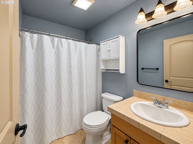 1979 Ne 48TH Way 7C, Hillsboro, OR 97124