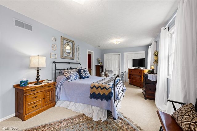 1200 Crackel Road, Aurora, OH 44202