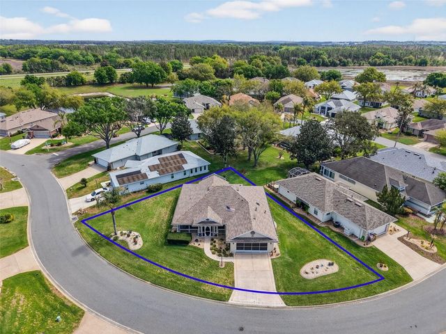 21811 KING HENRY AVENUE, Leesburg, FL 34748