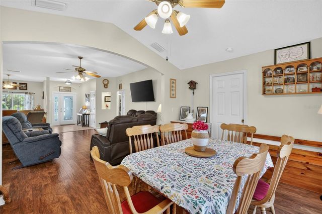 21811 KING HENRY AVENUE, Leesburg, FL 34748