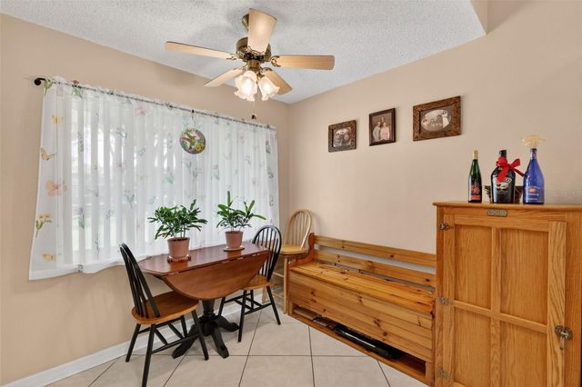 21811 KING HENRY AVENUE, Leesburg, FL 34748