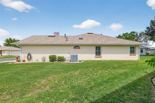 21811 KING HENRY AVENUE, Leesburg, FL 34748