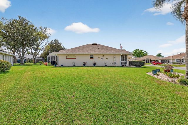 21811 KING HENRY AVENUE, Leesburg, FL 34748