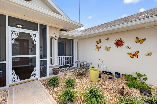 21811 KING HENRY AVENUE, Leesburg, FL 34748