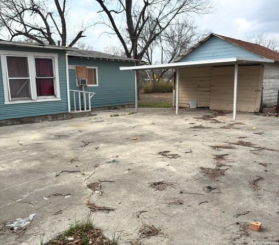 243 Gladstone, San Antonio, TX 78214