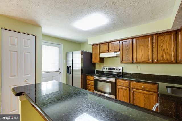 7805 EDMUNDS WAY, Elkridge, MD 21075