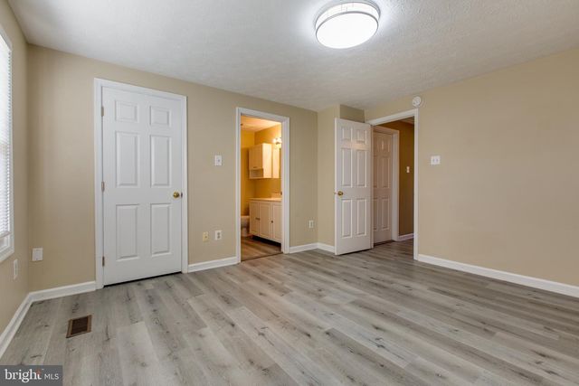 7805 EDMUNDS WAY, Elkridge, MD 21075