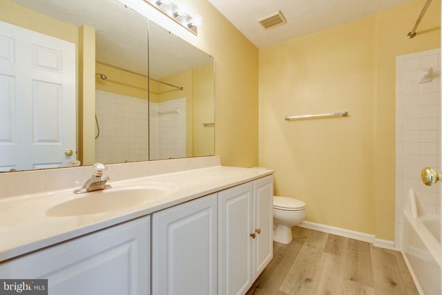 7805 EDMUNDS WAY, Elkridge, MD 21075