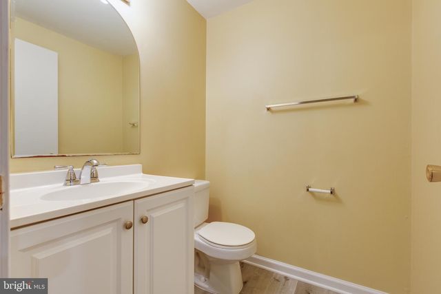 7805 EDMUNDS WAY, Elkridge, MD 21075