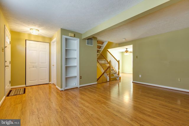 7805 EDMUNDS WAY, Elkridge, MD 21075