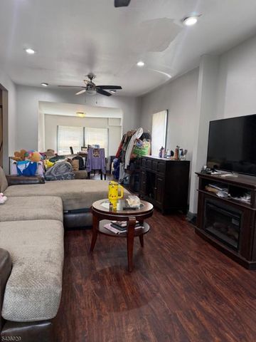 9 White Ter, Newark City, NJ 07108