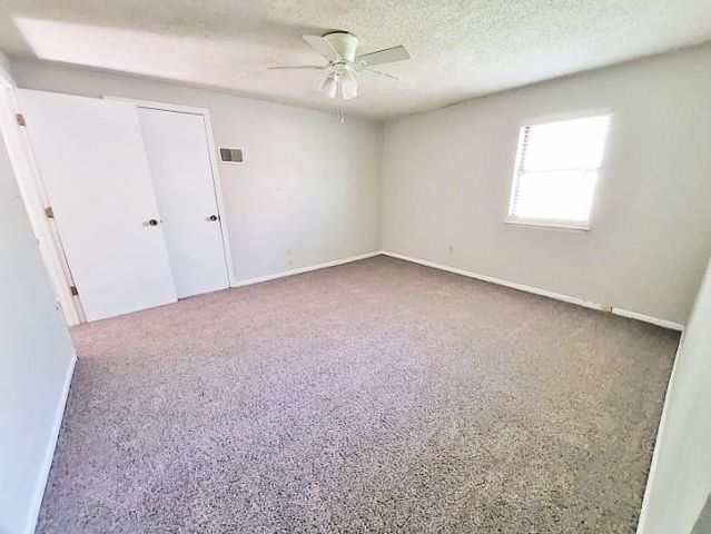 313 SE Alice Street, Blue Springs, MO 64014
