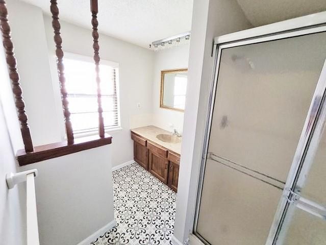 313 SE Alice Street, Blue Springs, MO 64014
