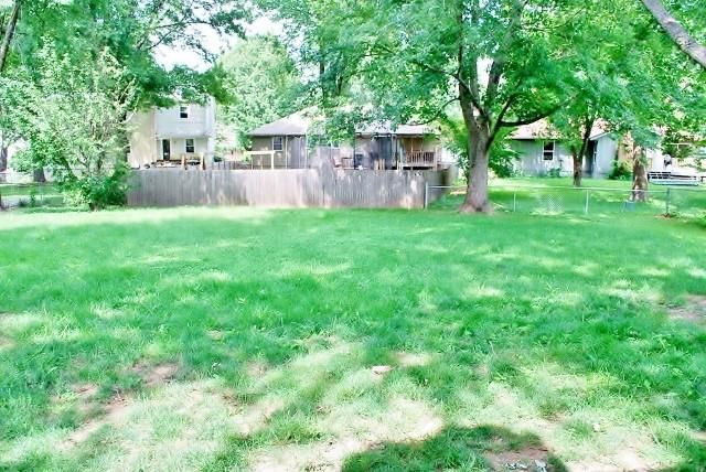 313 SE Alice Street, Blue Springs, MO 64014