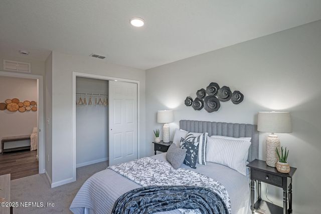 1205 JEWELSTONE Lane, Jacksonville, FL 32221