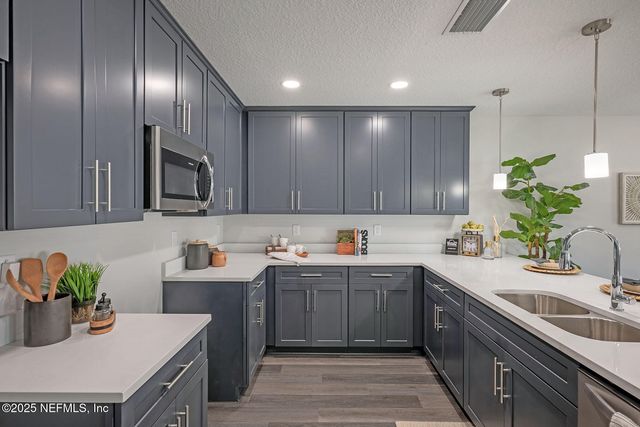 1205 JEWELSTONE Lane, Jacksonville, FL 32221