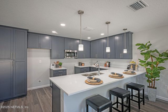 1205 JEWELSTONE Lane, Jacksonville, FL 32221