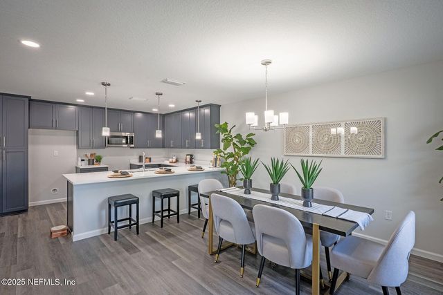 1205 JEWELSTONE Lane, Jacksonville, FL 32221