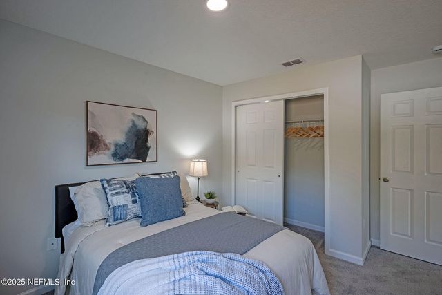 1205 JEWELSTONE Lane, Jacksonville, FL 32221