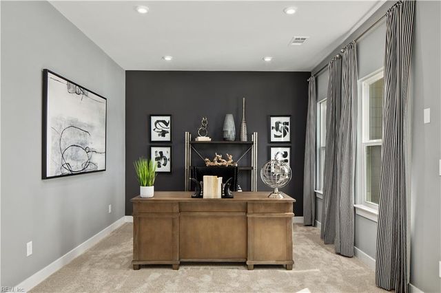 210 Miriam DR, Moyock, NC 27958