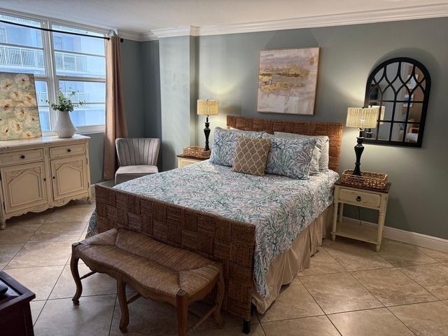 6917 Collins Avenue 506, Miami Beach, FL 33141